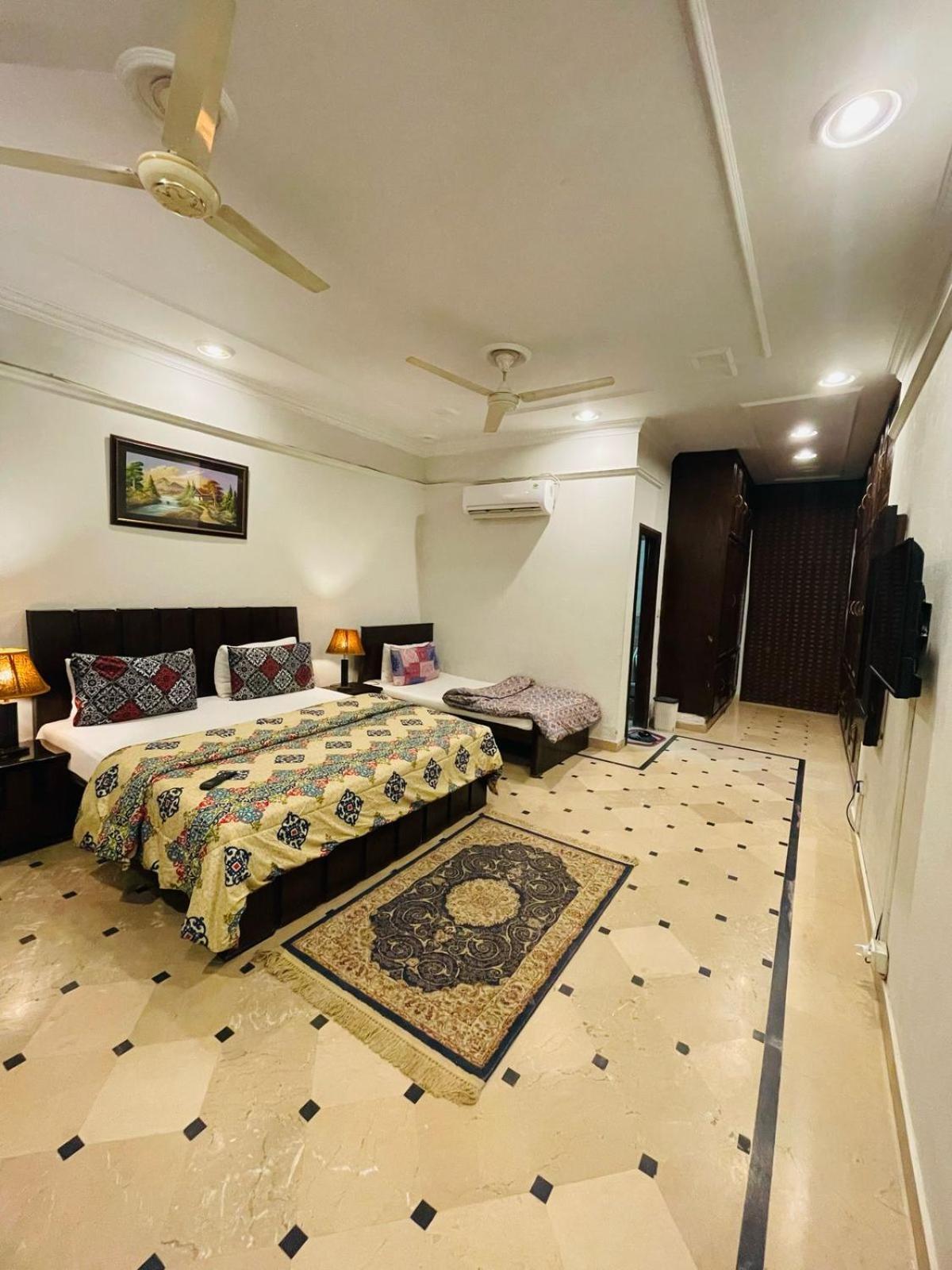 Mulberry Residence Luxury Rooms Islamabad Exterior foto