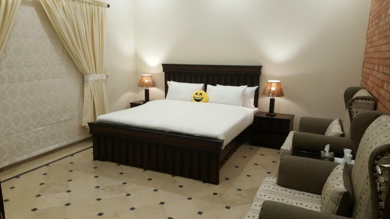 Mulberry Residence Luxury Rooms Islamabad Exterior foto